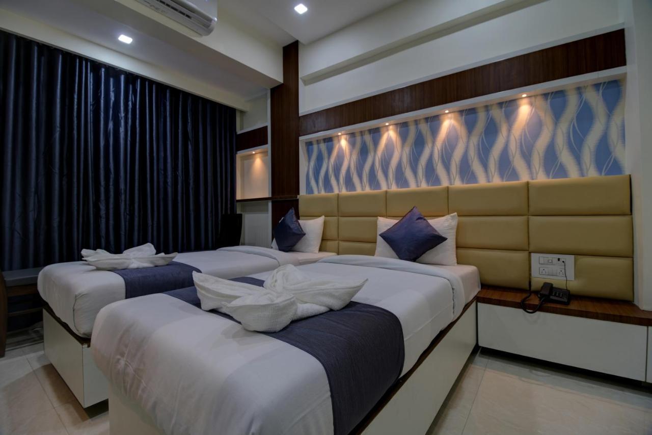 Hotel Mourya Residency Navi Mumbai Exterior photo